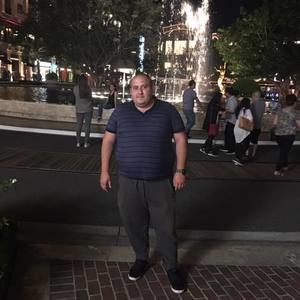 Meet your Posher, Hakob